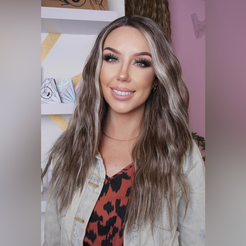 Chelsey smith Cosmetics wig, CSC, London OG wig